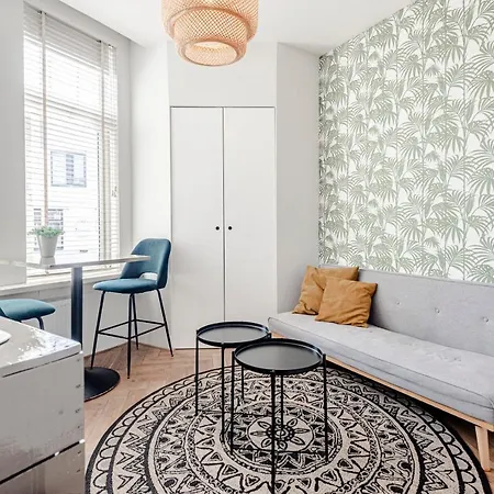 Studio Estelle's With Private Parking