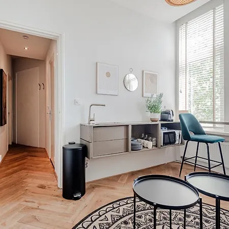 Studio Estelle's With Private Parking Апартаменты *